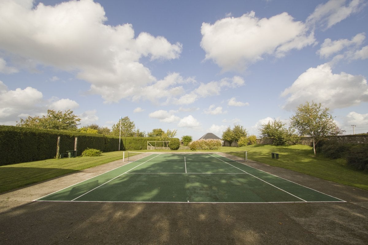 Gibliston Mill - the tennis court